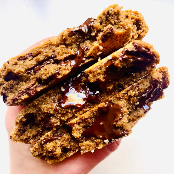 The New Gluten Free & Vegan Dark Chocolate Chip Cookie