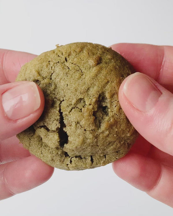 Seven Grams Caffé – Snackable Ooey Gooey Cookies – THE MATCHA – Video